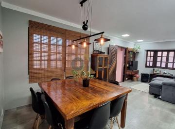 9849_i7a72_984964c29f22a92b5_jdiNDE3MmRjMGU1_o_wm.jpg · Casa com 3 dormitórios, sendo 1 suíte à venda - Cotia/SP