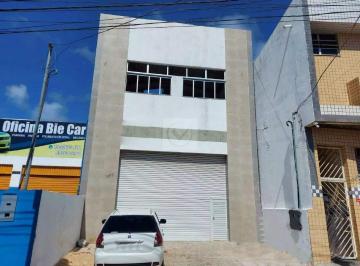Comercial · 210m² · 2 Vagas · Galpão de 210m² com Mezanino na Av.Augusto Franco