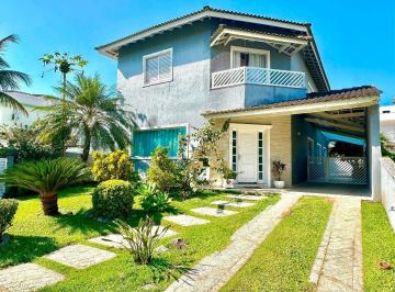 98c924fdcb972ca2d445833345a179c39da5be9a · ALTO PADRÃO - Casa à venda com 5 dormitórios - Condomínio com piscina e churrasqueira - 5 vagas - Pe