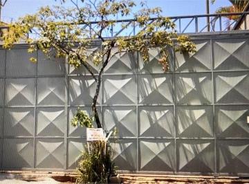 Área de Serviço · Terreno à venda em Jardim Das Acácias - SP