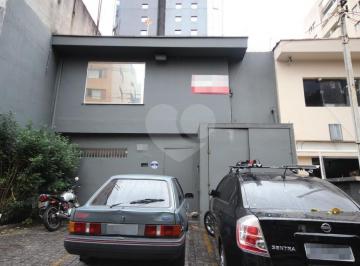 Sem Categoria · Sobrado com 3 quartos à venda em Indianópolis - SP