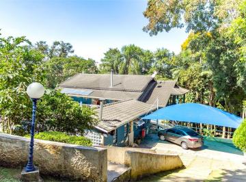 Casa · 600m² · 3 Quartos · 8 Vagas · Condomínio com 3 quartos à venda em Condomínio Iolanda - SP