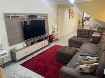 Casa · 192m² · 4 Quartos · 2 Vagas · Sobrado frontal na Patriarca