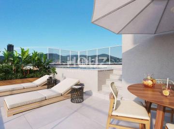 Casa · 188m² · 3 Quartos · 2 Vagas · Triplex em Balneário Camboriú