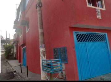 Casa · 4 Quartos · Excelente sobrado a venda