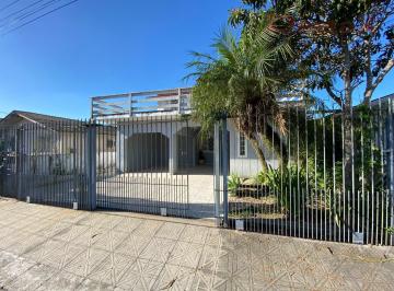 Casa · 384m² · 3 Quartos · 4 Vagas · Casa no Bairro Forquilhinhas - São José