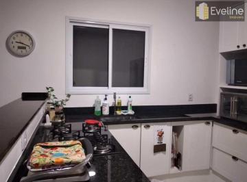 Casa · 150m² · 3 Quartos · 2 Vagas · Sobrado com 3 dorms, Vila Suissa, Mogi das Cruzes - R$ 700 mil, Cod: 3368
