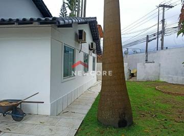 Casa de 3 quartos, Campos dos Goytacazes · Casa de condomínio em Avenida Alberto Lamego - Horto - Campos dos Goytacazes/RJ