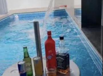 Apartamento · 150m² · 3 Quartos · 2 Vagas · Vendo apartamento no Bairro Guarujá Mansões em Betim com piscina área privativa