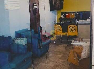 Comercial · 1800m² · Vendo Galpâo em Olivença 