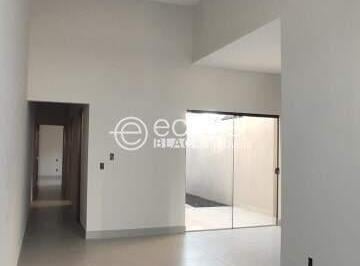 Casa · 74m² · 2 Quartos · 2 Vagas · Casa à venda, 2 quartos, 1 suíte, 2 vagas, Residencial Integração - Uberlândia/MG