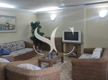 Apartamento · 110m² · 3 Quartos · 2 Vagas · Vende-se apartamento de 03 dormitórios em Pitangueiras no Guarujá.