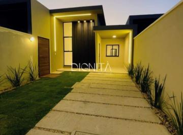 Casa · 90m² · 3 Quartos · 2 Vagas · Casa plana 3 dormitórios 2 banheiros - próximo ao centro do Aquiraz -CE