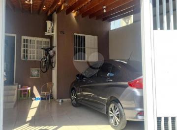 Casa · 69m² · 2 Quartos · 2 Vagas · Casa com 2 quartos à venda em Vila rubens - SP