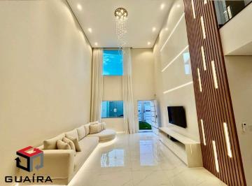 Casa · 332m² · 4 Quartos · 4 Vagas · Sobrado mobiliado com layout diferenciado, 4 suites, energia solar WEG, piscina e 4 vagas de garagem