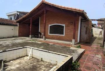 202511051613481689.jpg · Casa para Venda em Itanhaém, CENTRO, 3 dormitórios, 1 suíte, 2 banheiros, 6 vagas