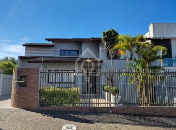 Casa · 240m² · 3 Quartos · 3 Vagas · CASA À VENDA EM ÓRFÃS