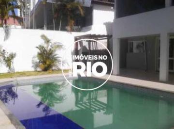 Casa · 600m² · 5 Quartos · 5 Vagas · Casa Duplex na Barra da Tijuca à Venda