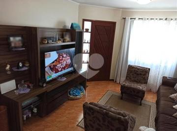 Casa de 3 quartos, Curitiba · Sobrado Residencial Guaíra Área Útil: 92,27 m² Área Total: 111 m²