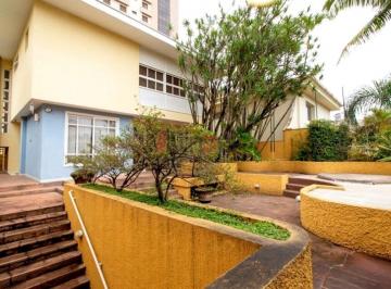 Casa · 328m² · 4 Quartos · 2 Vagas · Vila Madalena com 328m²  4 Dorm sendo 2 suítes 5 banheiros