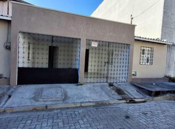 94c9d0eb946ade1244058e5abf71eedeef2714d1 · Casa com 2 quartos para alugar por R$ 750/mês - Barroso - Fortaleza/CE