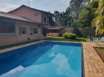 Casa de 3 quartos, Embu das Artes · Casa a Venda em Embu das Artes 