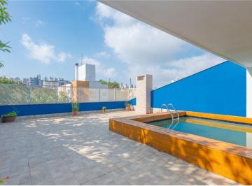 https://static.orulo.com.br/images/properties/large/1341938.jpeg?1681796821 · Cobertura, Santa Cecília, Porto Alegre, RS
