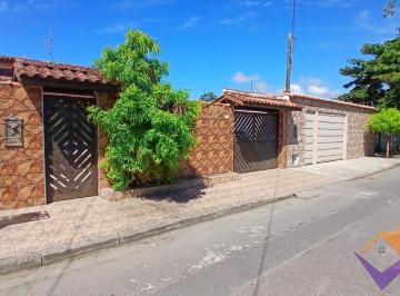 Imagem do Imóvel · Casa Ampla com Espaço, a 5 Minutos do Mar