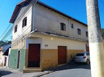 Foto 01 · Excelente oportunidade: Loja comercial à venda no Centro de Esmeraldas-MG, com 1 sala, 1 banheiro e