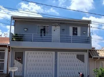 2023/08/1e3b186f5b0825afb0ff93e0bad9fc6e.jpg · Casa em Bairro
