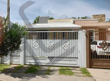7bfda559dd25ebeafcaf95956f4807da36562a37 · Casa à venda, 100 m² por R$ 850.000,00 - Jardim dos Pinheiros - Atibaia/SP