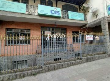 Casa · 220m² · 3 Quartos · Casa para aluguel, 3 quartos, 1 suíte, Centro - Barbacena/MG