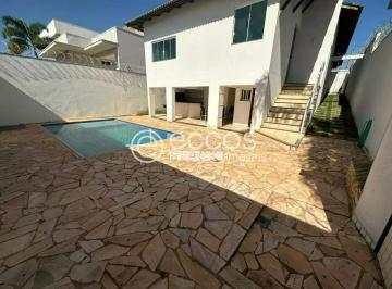 Casa · 180m² · 3 Quartos · 5 Vagas · Casa para aluguel, 3 quartos, 3 suítes, 5 vagas, Jardim Inconfidência - Uberlândia/MG