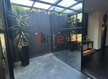 Comercial · 560m² · 42 Vagas · Prédio comercial