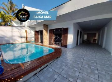 Casa · 152m² · 4 Quartos · 3 Vagas · CASA COM PISCINA FAIXA MAR NO BALNEÁRIO CANOAS - T