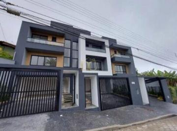 Casa · 177m² · 3 Quartos · 3 Vagas · Geminado no Floresta com 3 dormitórios, sendo 1 suíte com closet e 177,81m²