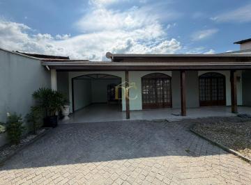 Casa · 168m² · 3 Quartos · 4 Vagas · Casa Plana no Aventureiro com 3 quartos