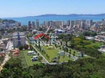 Casa de 3 quartos, Itapema · Casa em Rua 800 A - Casa Branca - Itapema/SC