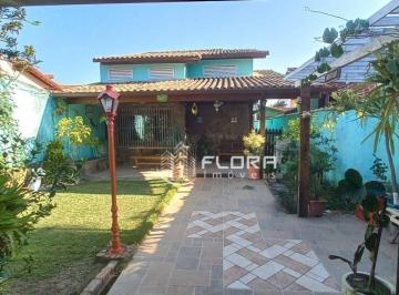 83164f9549f18535400ad1f979f0d5b2110aef53 · Casa com 2 dormitórios à venda, 110 m² por R$ 650.000,00 - Itaipu - Niterói/RJ