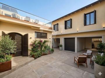 Casa · 372m² · 3 Quartos · 10 Vagas · Casa Térrea com 440m² de Terreno em Ponto Estratégico! Jardim América