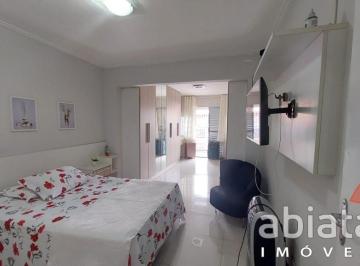 foto1 · Sobrado à Venda no Parque Pinheiros  2 Dorms, Escritório e Quintal | Reformado
