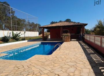 Rural · 8000m² · 4 Quartos · Chácara com 8.000 m2 de terreno praticamente plano