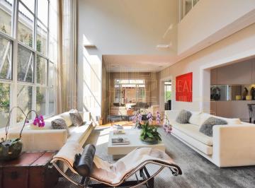 Casa · 500m² · 4 Quartos · 4 Vagas · Casa à venda no Morumbi próxima ao Colégio Pio XII - 04 Quartos