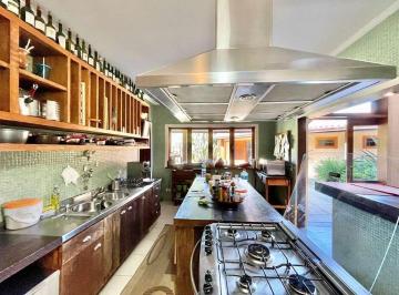 Casa de 3 quartos, Cotia · * COTIA CASA TÉRREA CONTEMPORÂNEA EM COND. C/ 938 M² 3 SUÍTES, 5 VAGAS.