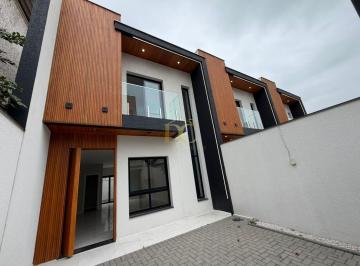 Casa · 100m² · 3 Quartos · 2 Vagas · Sobrado no Anita Garibaldi com 3 suítes e 100m²