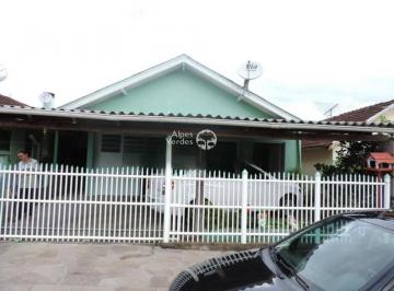 Casa · 112m² · 4 Quartos · 1 Vaga · Vende-se uma casa em Gramado na Serra Gaúcha