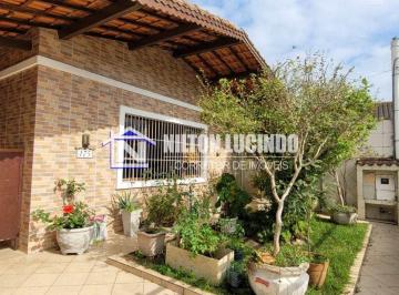 Casa · 206m² · 3 Quartos · 2 Vagas · Casa com 3 quartos, Maracanã, Praia Grande - R$ 750 mil, Cod: 10919