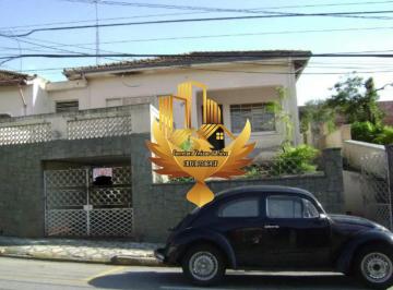 Foto 01 · Imperdível oportunidade de adquirir uma casa ampla e aconchegante no Centro de Taubaté-SP, com 4 qua