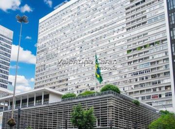 Comercial · 190m² · Conjunto  à Venda no Conjunto Nacional.