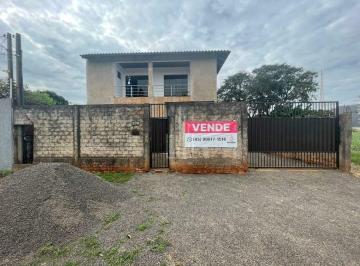 Casa · 195m² · 3 Quartos · 1 Vaga · Sobrado à venda no bairro Parque Presidente em Foz do Iguaçu.